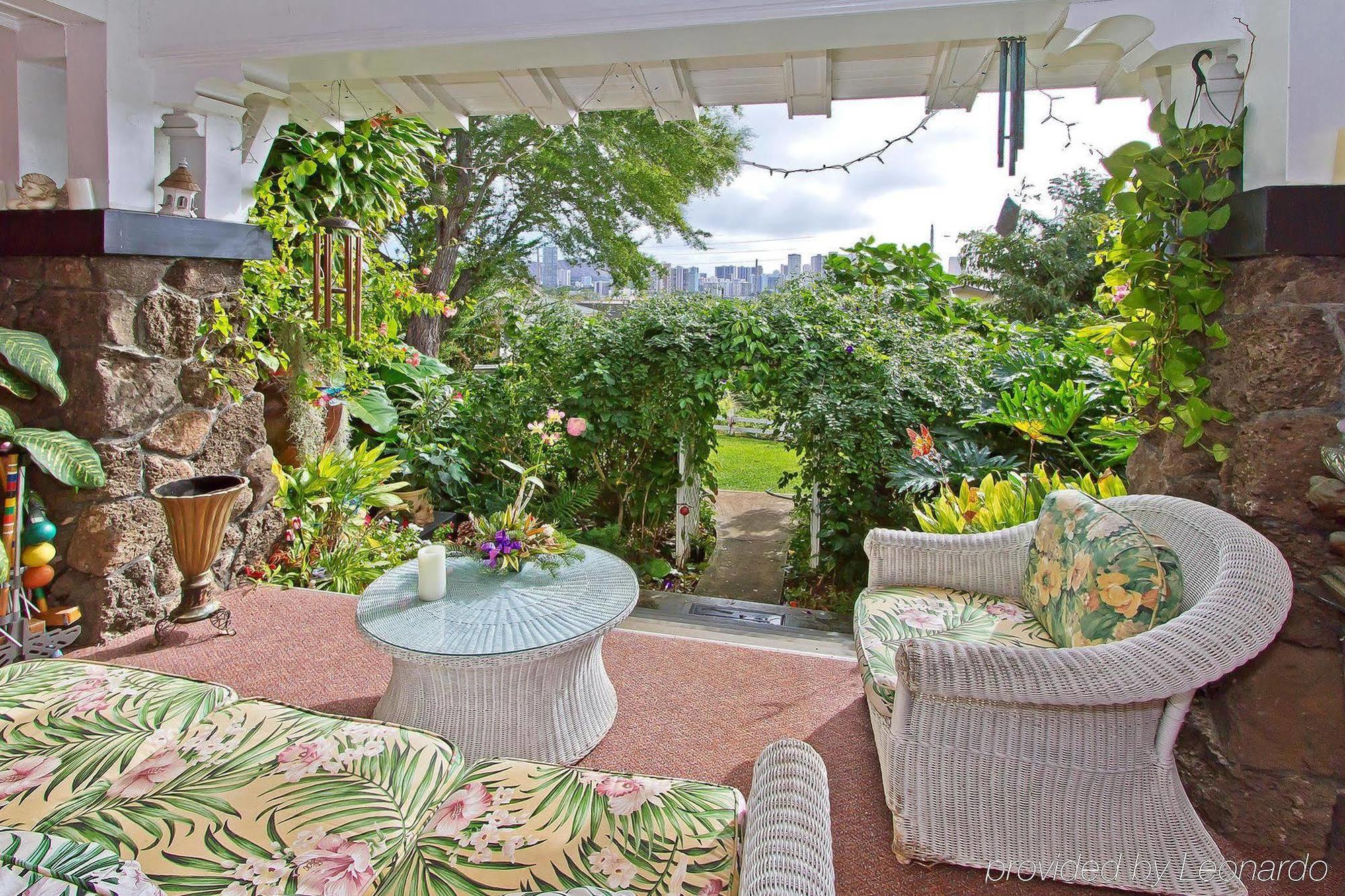 Manoa Valley Inn Honolulu Ngoại thất bức ảnh